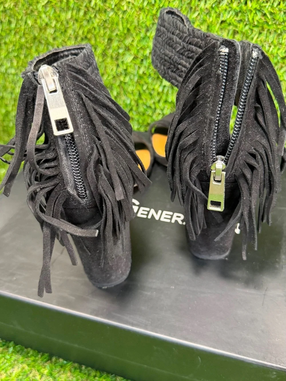 BCBGeneration Calizi Black Faux Suede Fringe Braided Ankle Strap Block Heels 6M